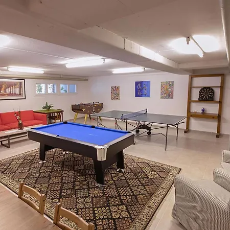 Apartment 91